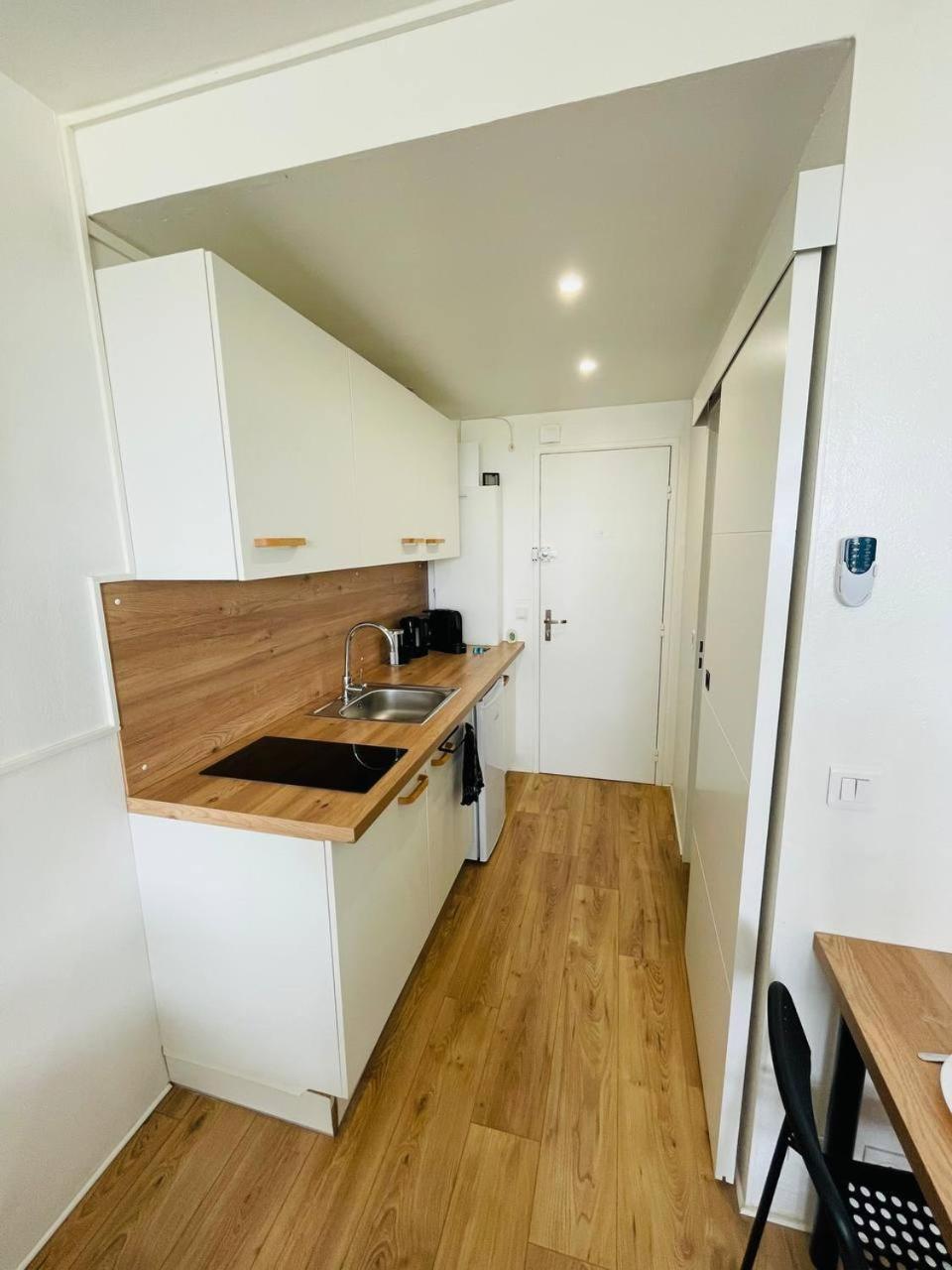 Superbe Appartement Front De Mer Villeneuve-Loubet Eksteriør billede